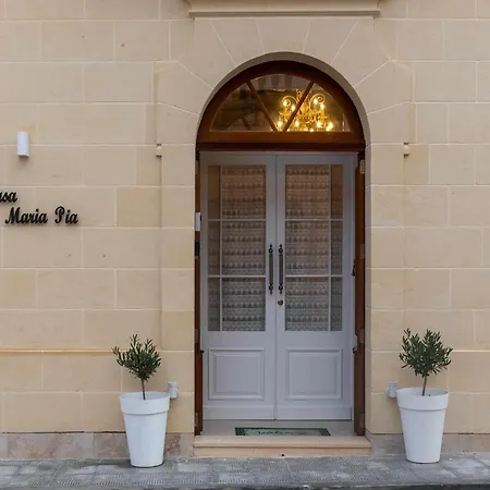 Casa Maria Pia 홈스테이 나두르
